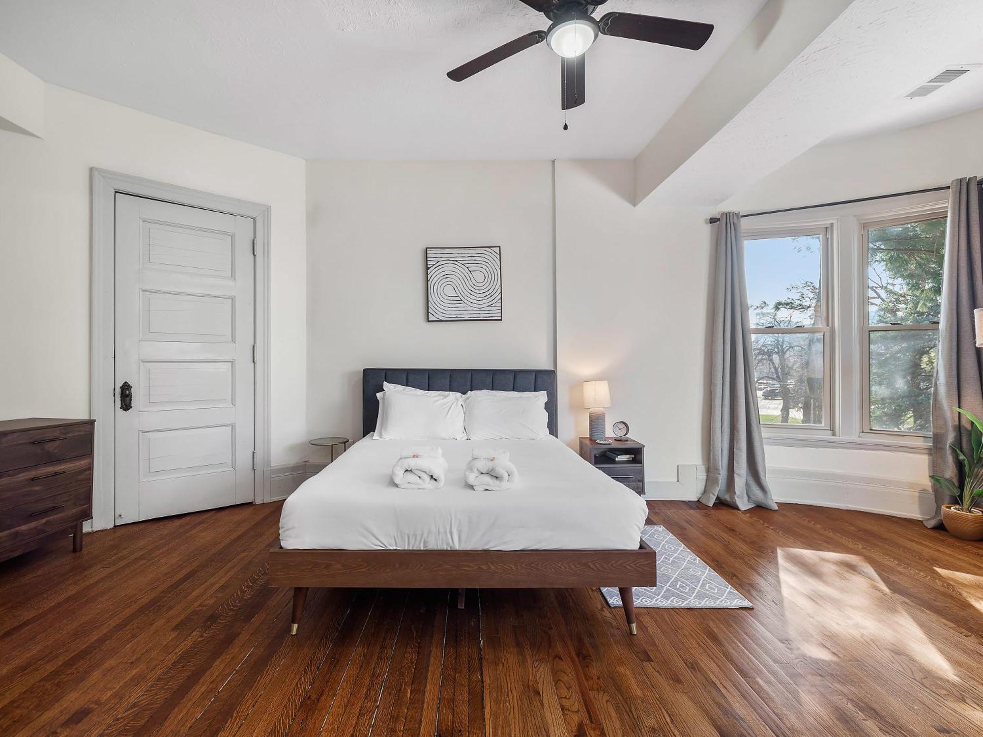 Carriage Manor - Sun Soaked 1br - Close To Ccf * Cleveland