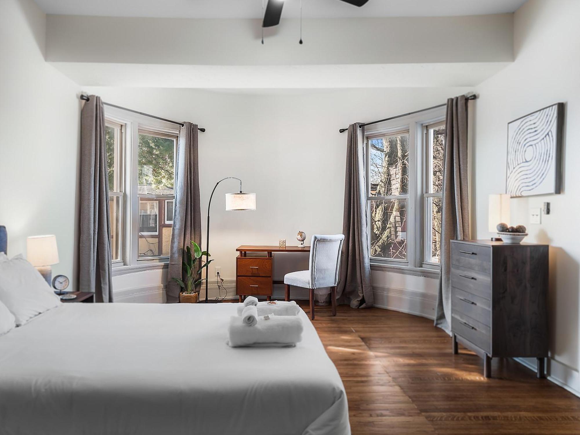 Apartamento Carriage Manor - Sun Soaked 1br - Close To Ccf