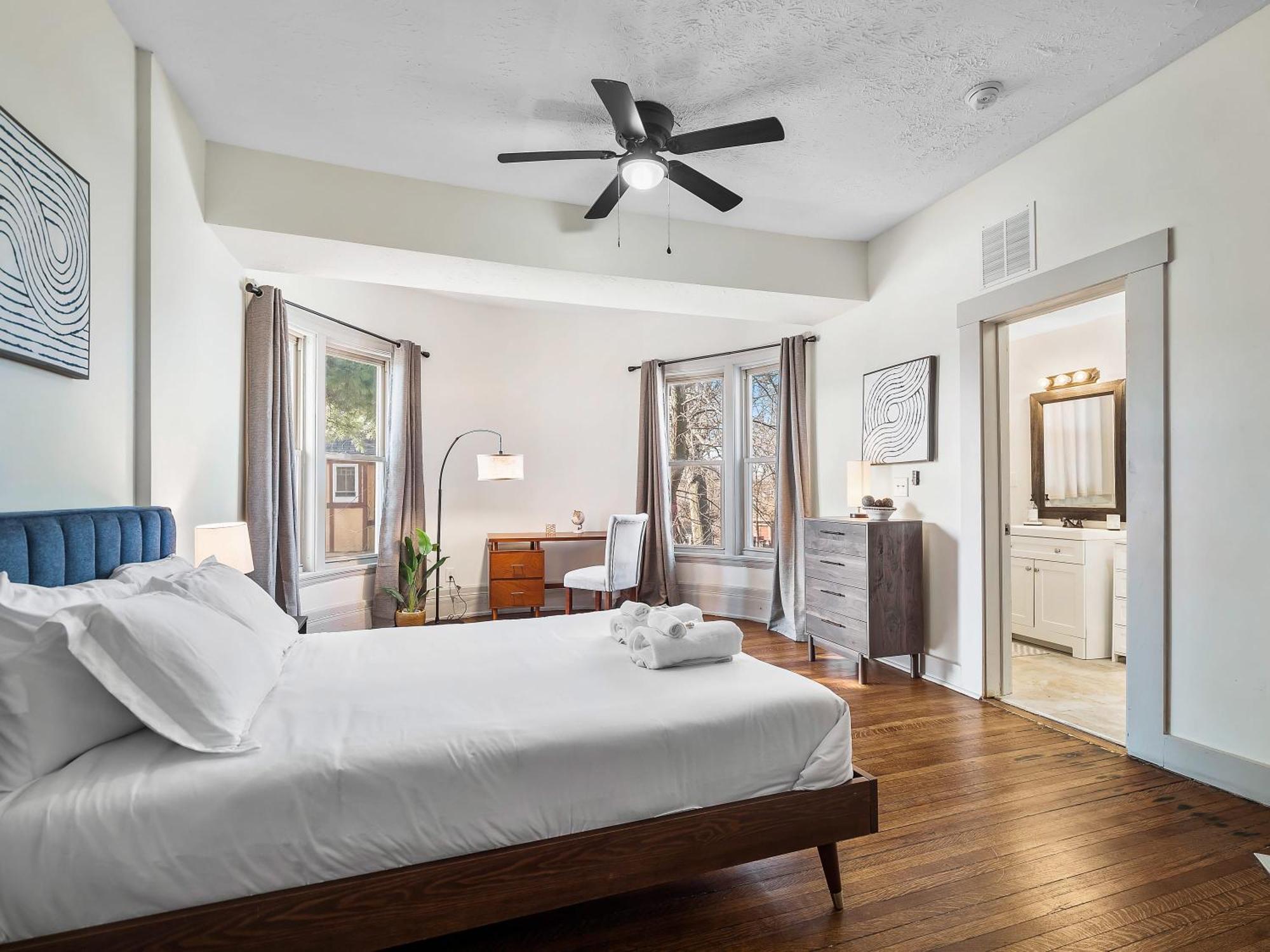 Apartment Carriage Manor - Sun Soaked 1br - Close To Ccf Cleveland